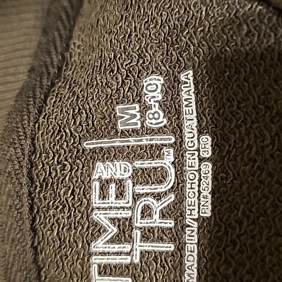 Sweatshirt bundle of very soft light weight sweatshirts - Picture 10 of 10